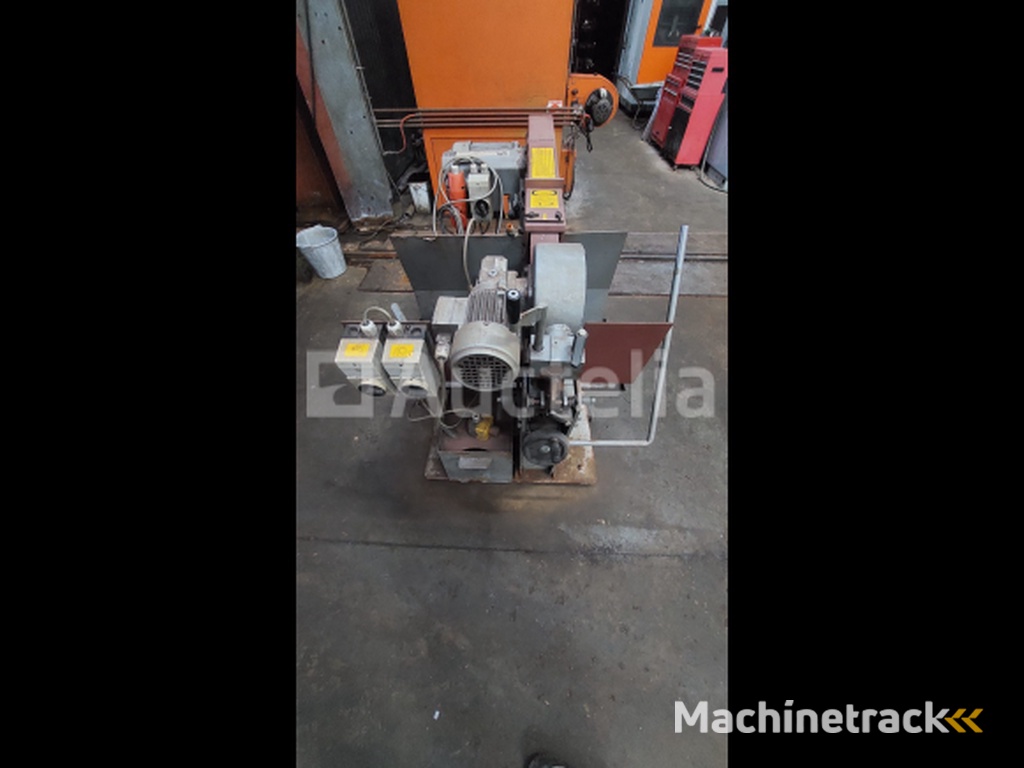 GRIT BUIZENSCHUURMACHINE GF75 Multi-Tools A/S