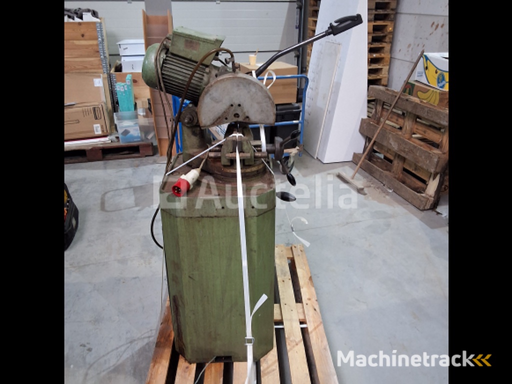 Bewo afkortzaagmahchine metaal