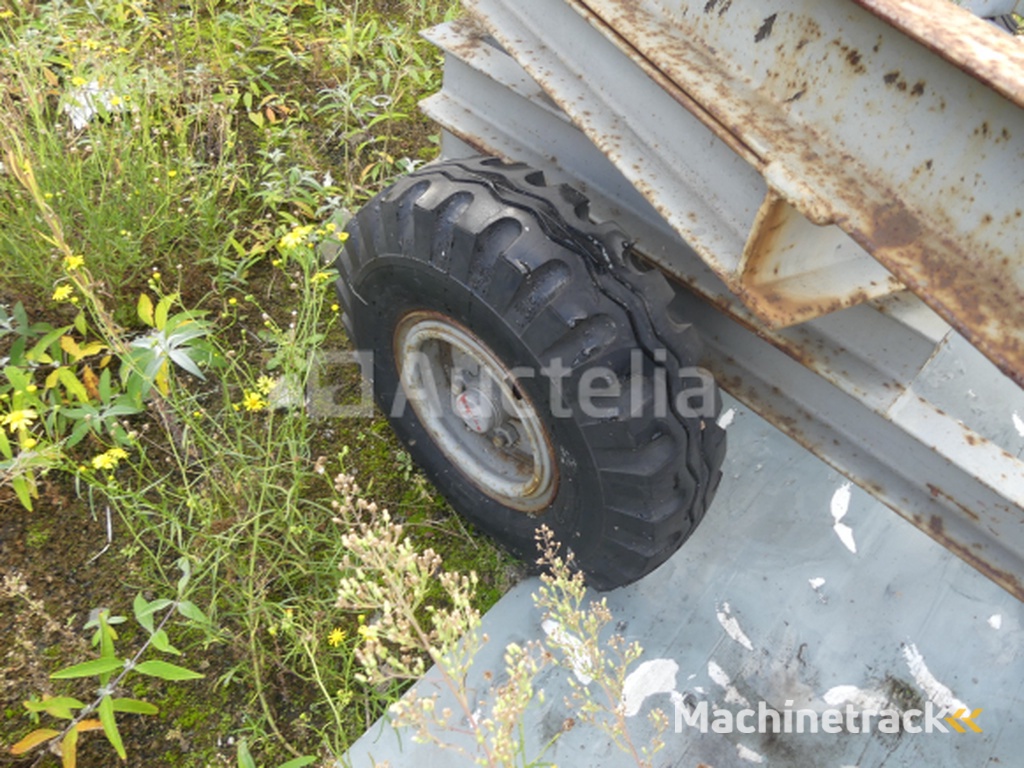 REF:902 - 4 T Aanhangwagen