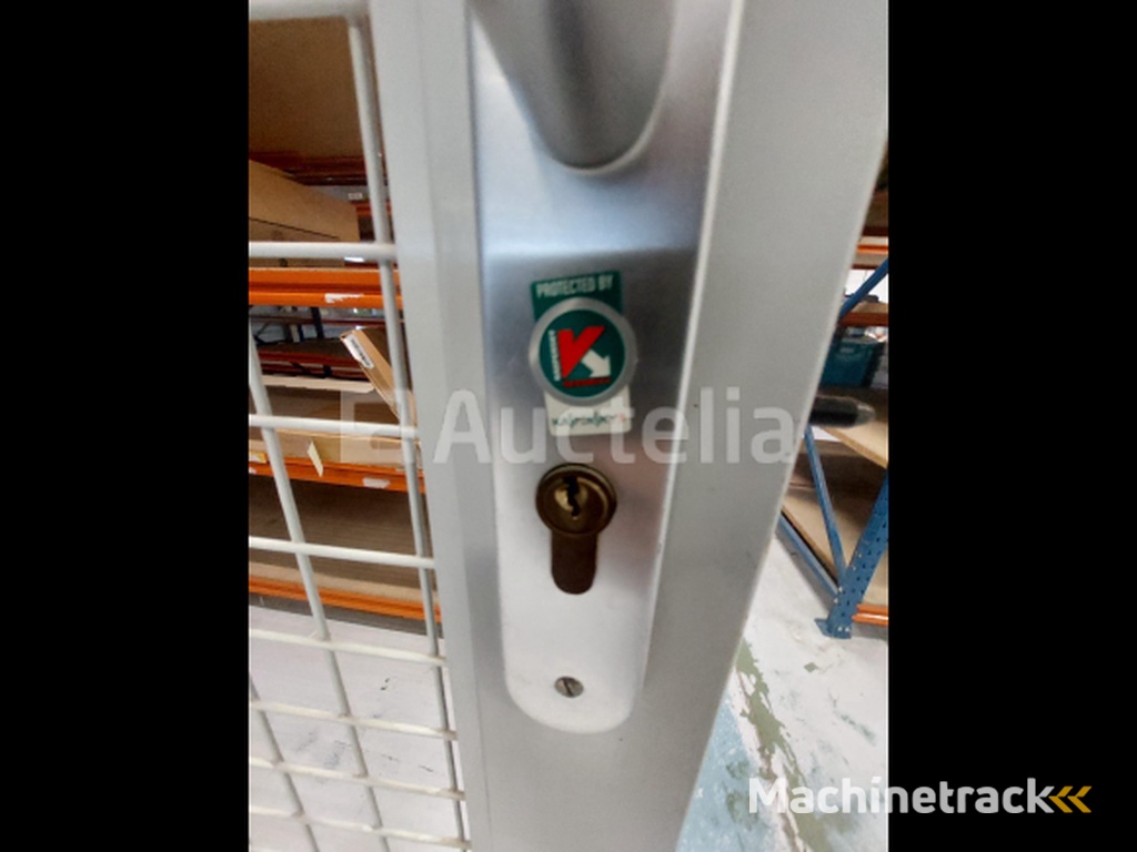 Magazijnkooi/ veiligheidskooi/magazijnbox