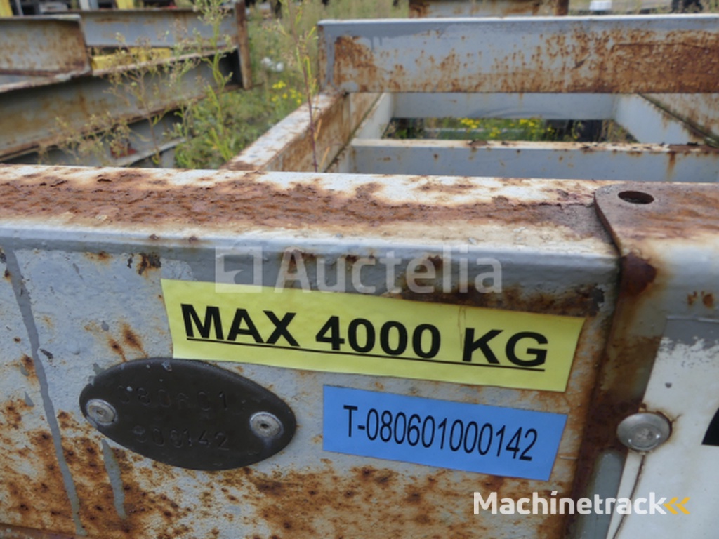 REF:214 - 4 T aanhangwagen