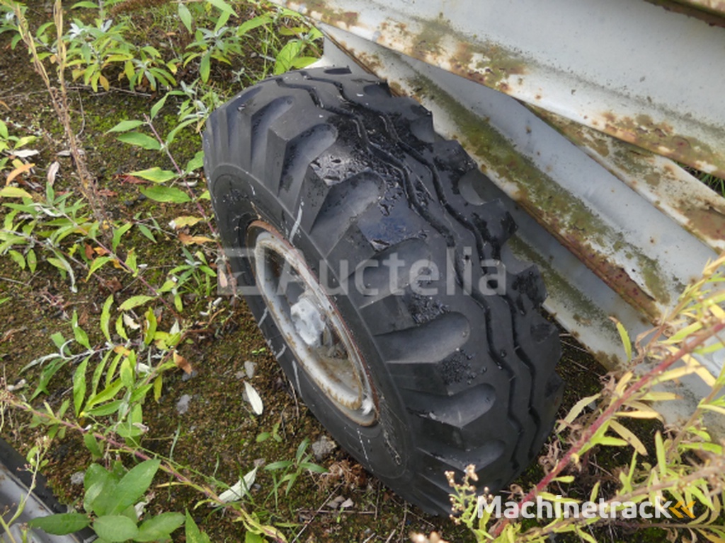 REF:214 - 4 T aanhangwagen