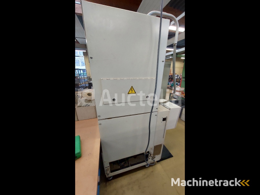 Adolf Illig SE 53 C thermovormmachine 1053 uren
