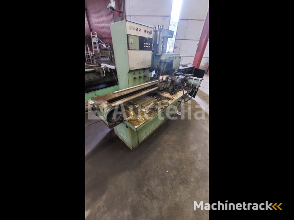 SATURNE CIRKELZAAGAUTOMAAT / automatische zaagmachine