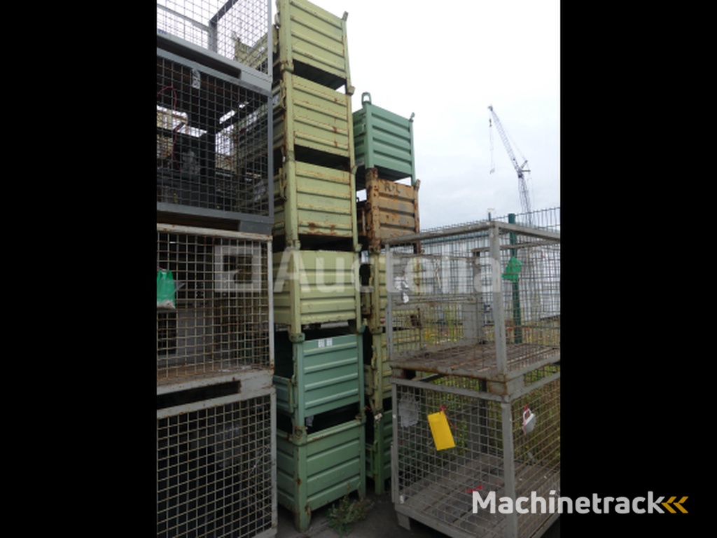 5 stackable metal bins