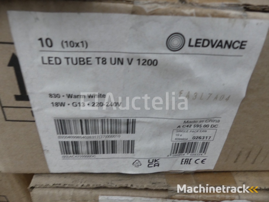 27 Dozen met 10 nieuwe LED TL buizen Advance T8 UN V 1200