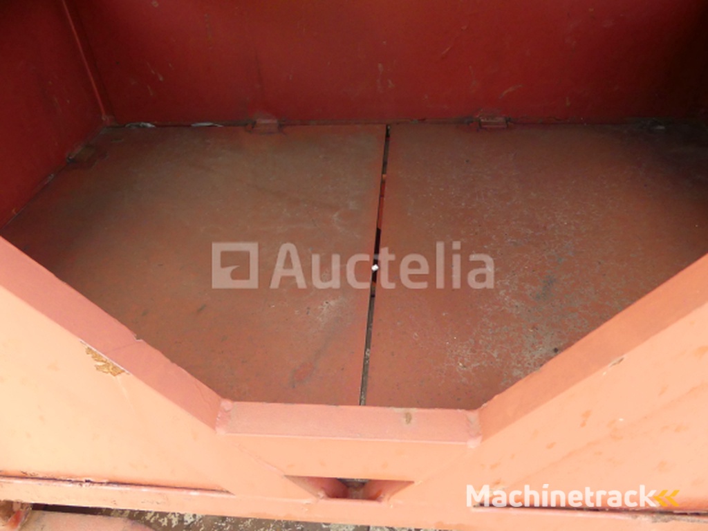 4 Stapelbare metalen bakken