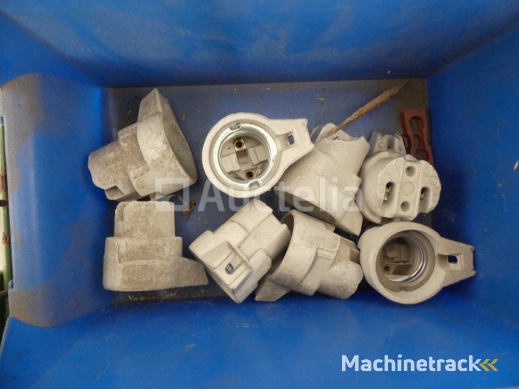 Miscellaneous Electrical Equipment Set