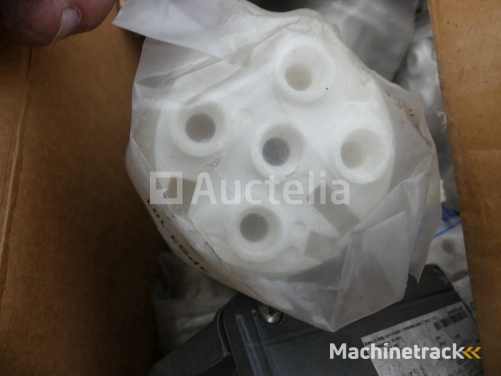 Miscellaneous Electrical Equipment Set