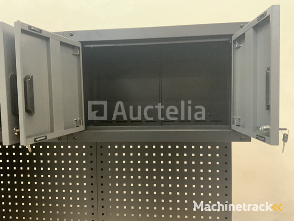 Stahlgruppe GC-01 Workbench with cabinets and storage space