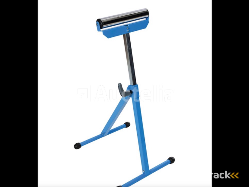 2 Supports with roller.