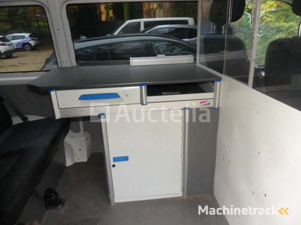 Politievoertuig Volkswagen Kombi (2019-141.105 km)