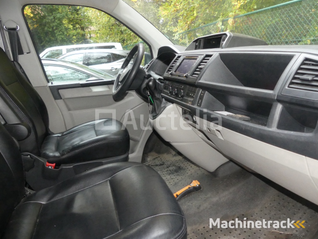 Politievoertuig Volkswagen Kombi (2019-141.105 km)