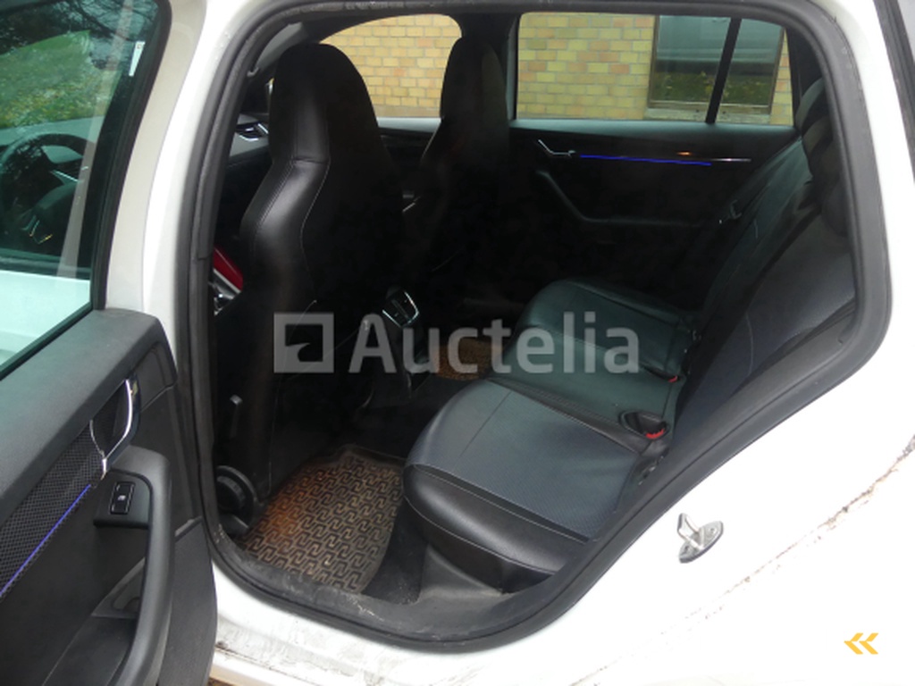 Voertuig Skoda Octavia Combi RS (2018-228.610 km)