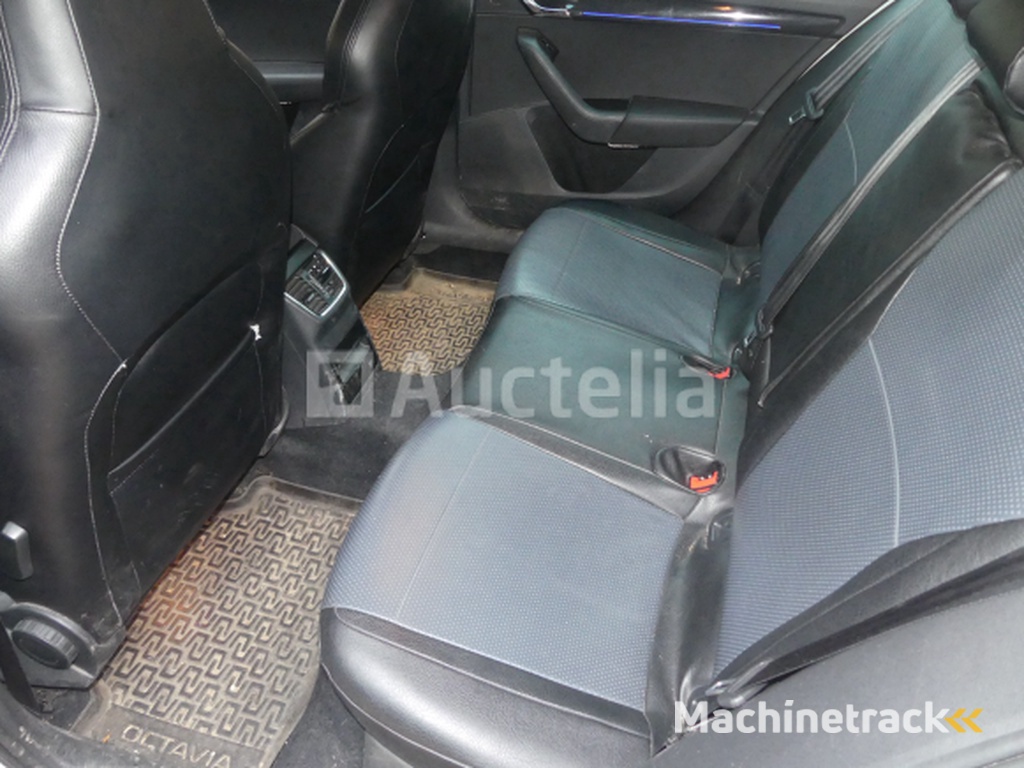 Voertuig Skoda Octavia Combi RS (2018-228.610 km)