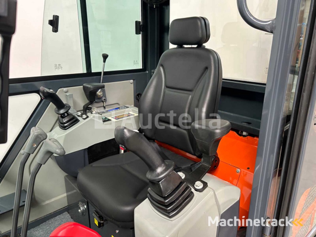 RTE - 2025 - CR213 - Minigraafmachine Kubota Euro 5 met cabine