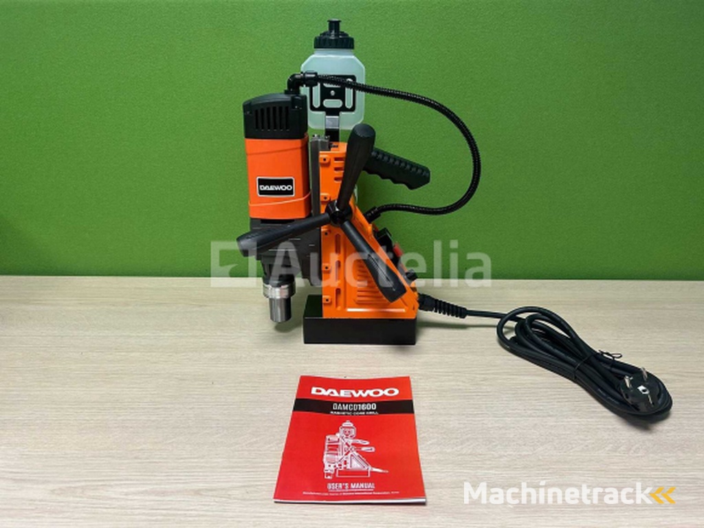 Daewoo - 2025 - DAMCD1600 - Magnetische boormachine
