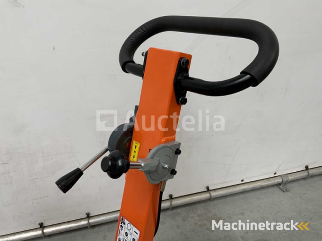 Daewoo - 2025 - DARC300 - trilwals 6.5PK