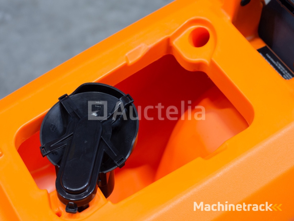 Daewoo DAFL50A schrobmachine