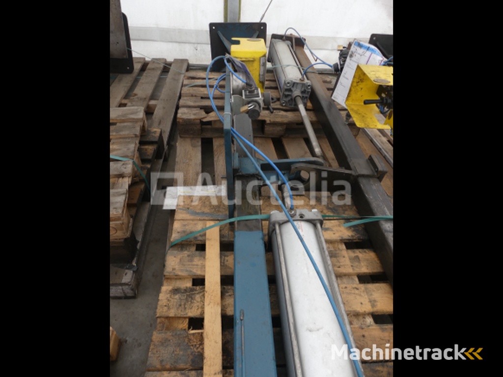 1 Pneumatic press