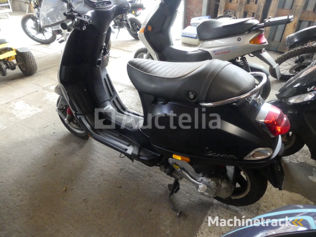 Scooter Piaggio Vespa S50 4V (2014-12.319 km)(VIN:ZAPC3860000009394 )