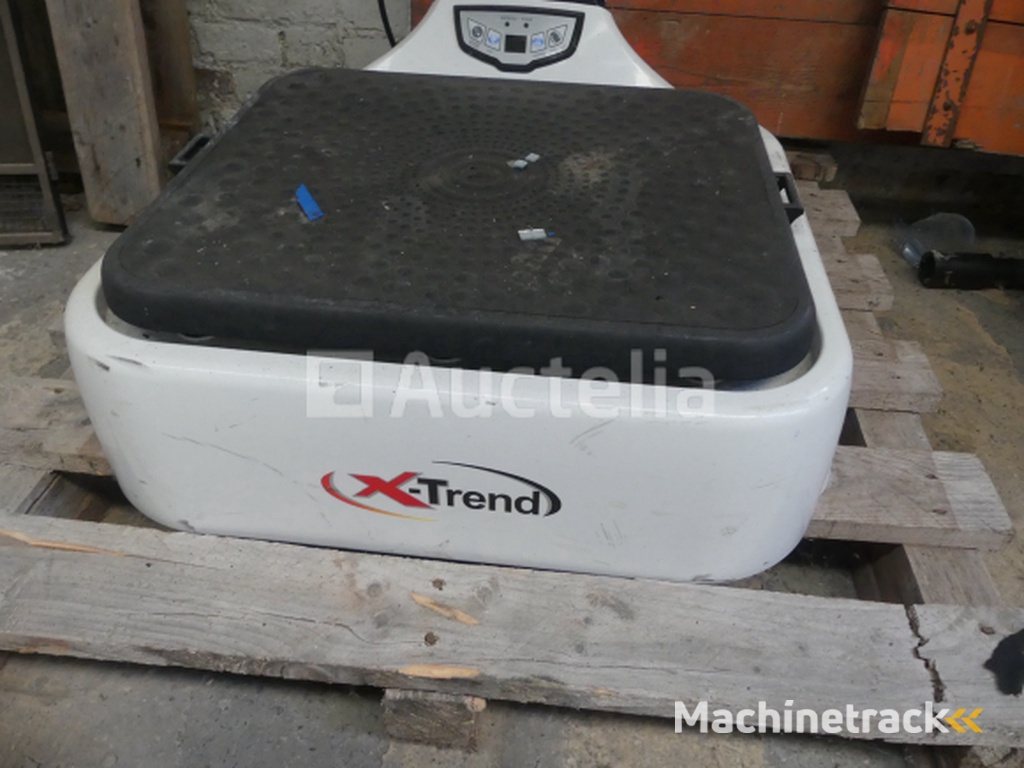 Fitness - X-trend LV1000 vibratory plate
