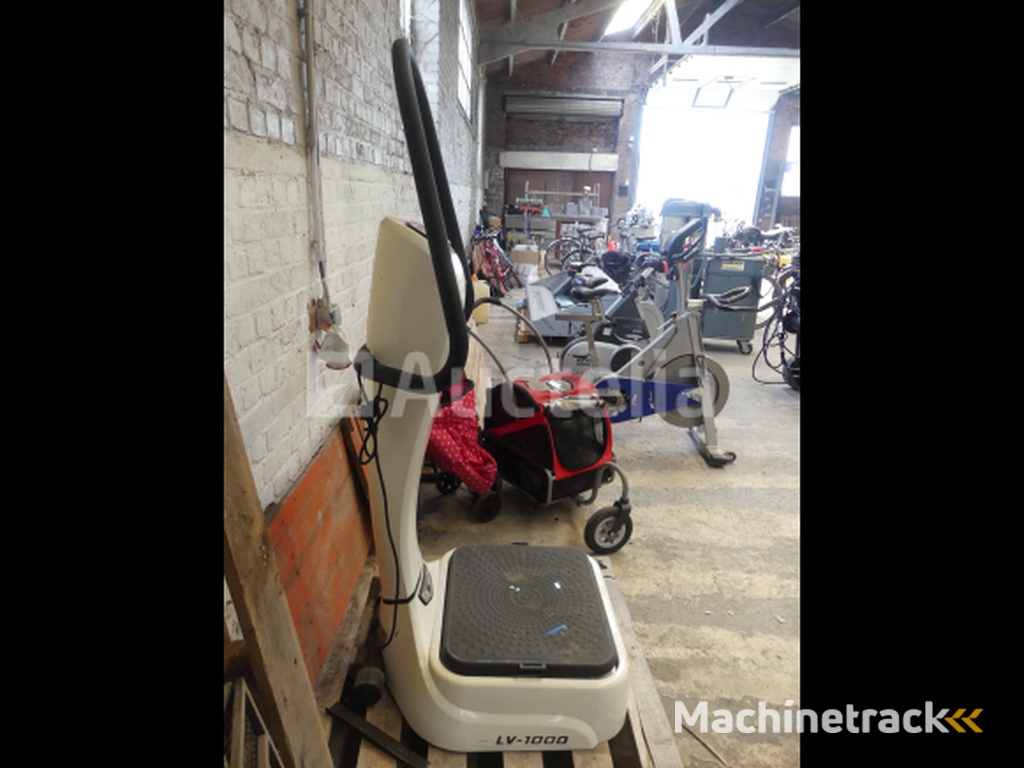 Fitness - X-trend LV1000 vibratory plate