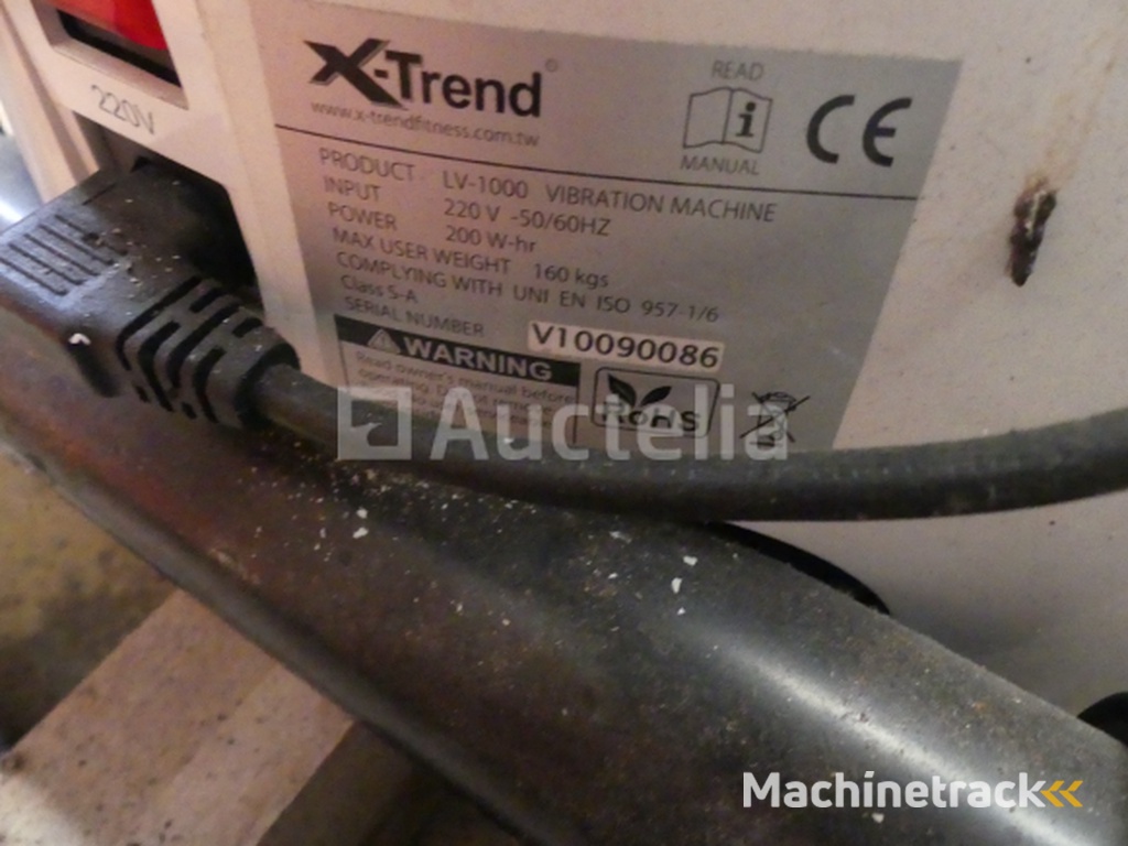 Fitness - X-trend LV1000 vibratory plate