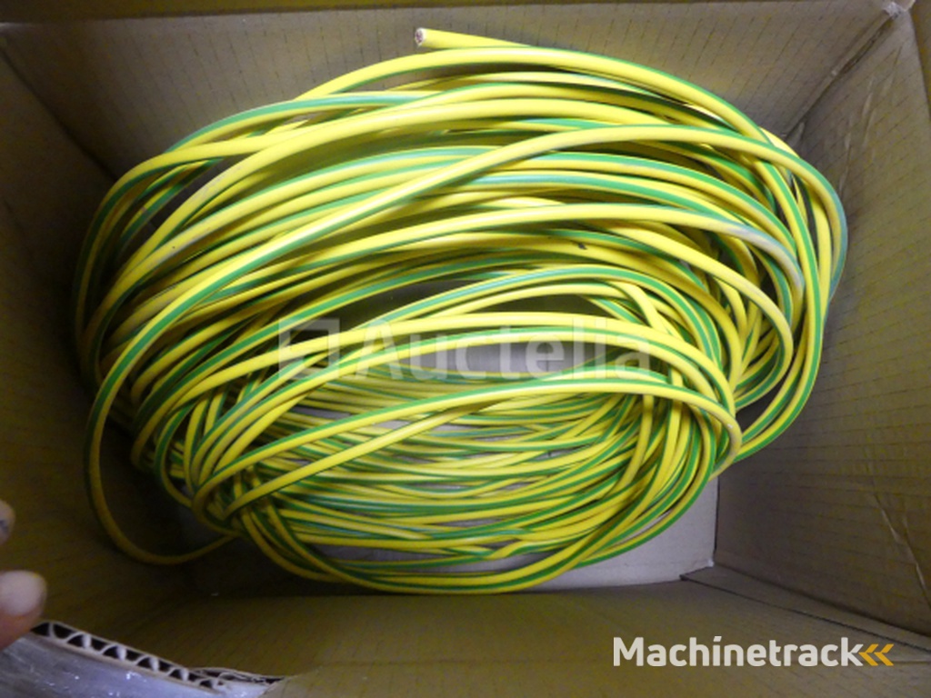 REF:Midi - Pal 1 - Set van verschillende elektrische kabelhaspels