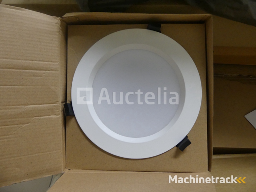 REF:Midi - Pal 8 - Set spots en diverse lampen