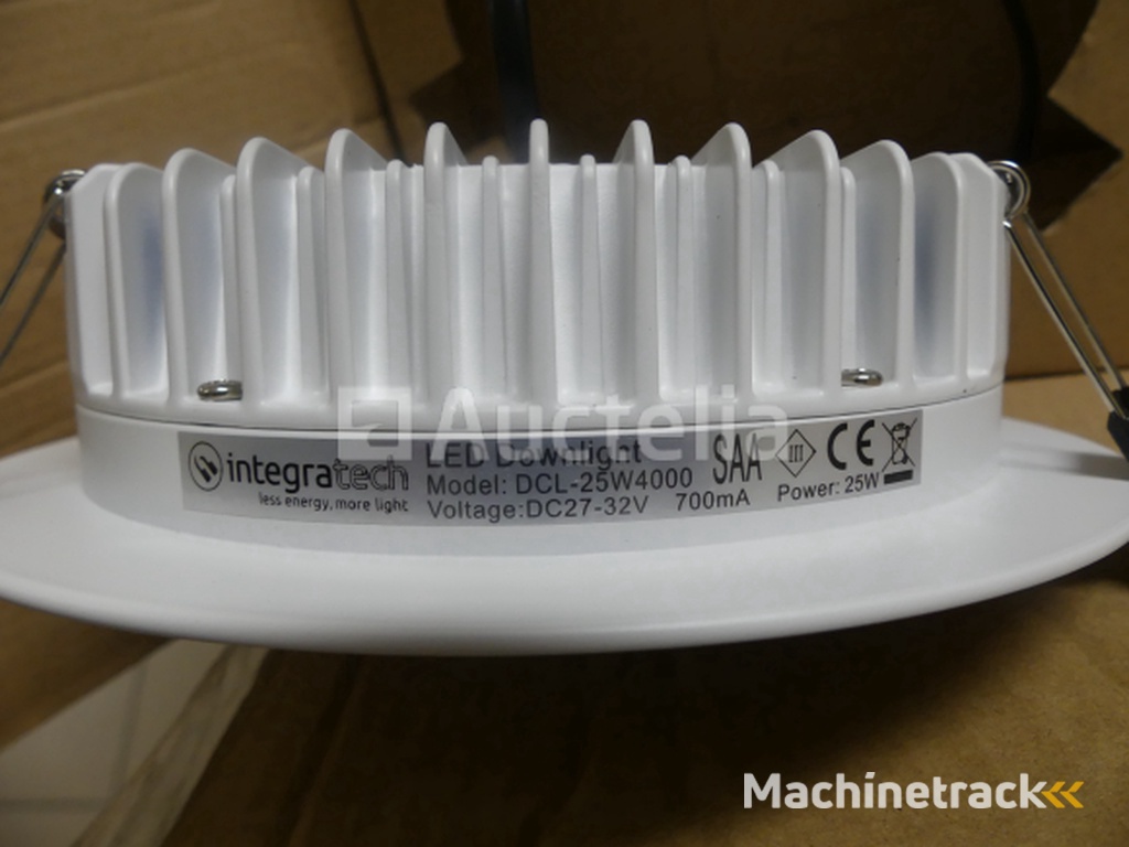 REF:Midi - Pal 8 - Set spots en diverse lampen