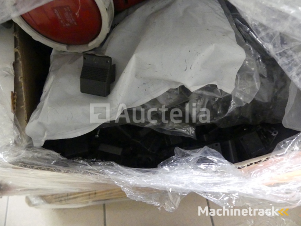 REF:Central - Pal 1 - Set van diverse elektrische kabelhaspels