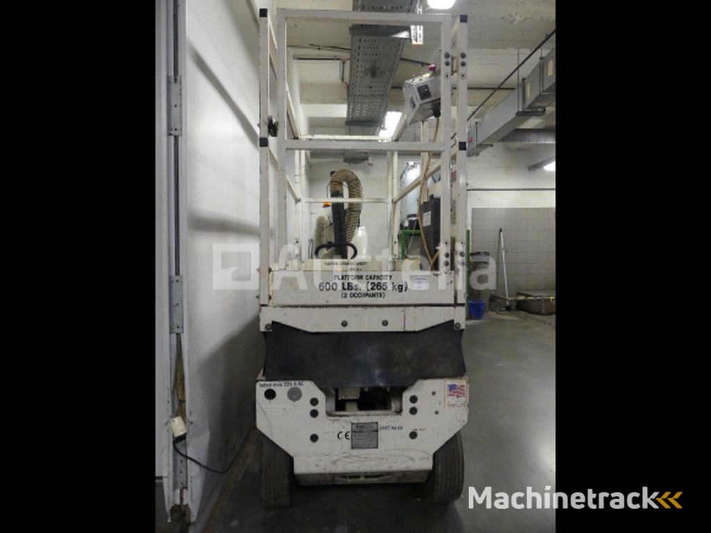 Simon Aerials X14 elektrische schaarhoogwerker