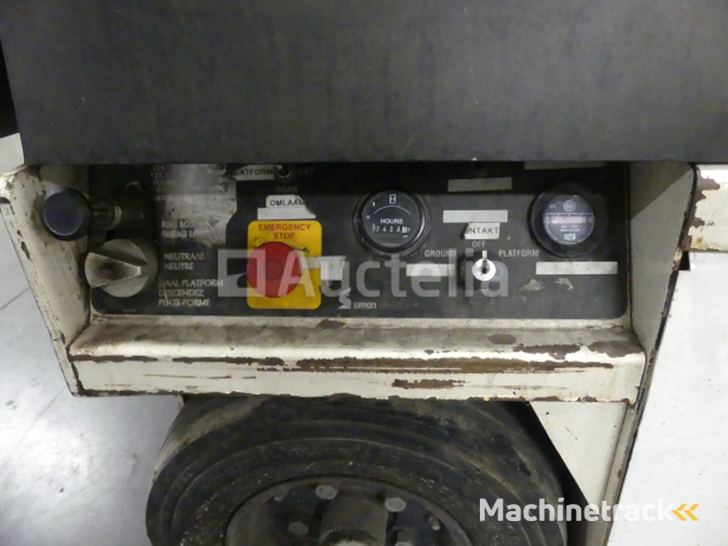 Simon Aerials X14 elektrische schaarhoogwerker