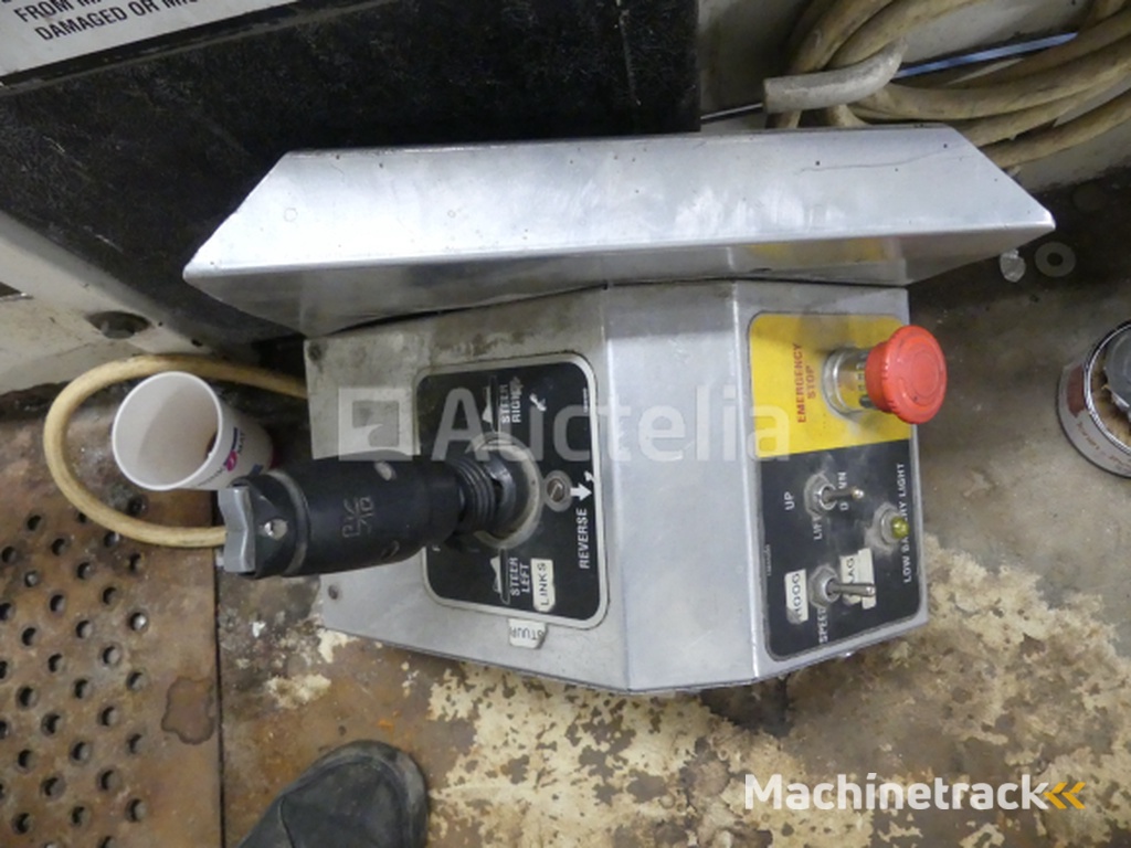 Simon Aerials X14 elektrische schaarhoogwerker