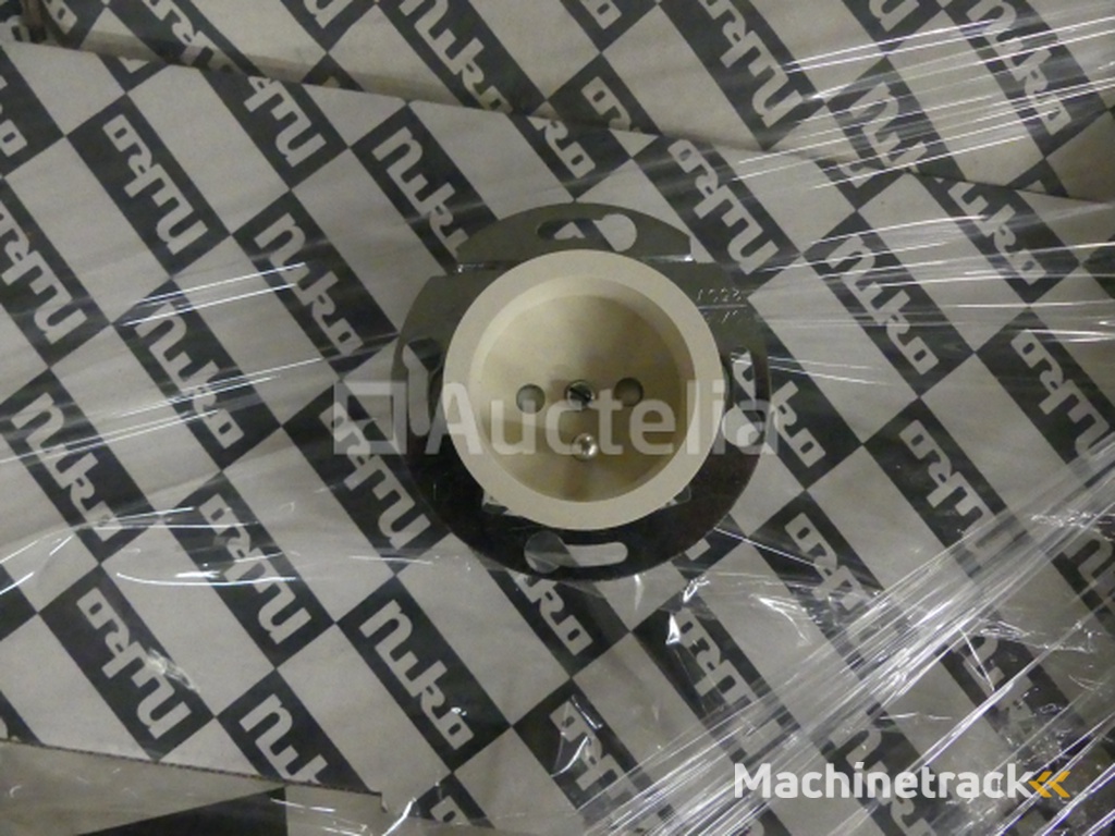 REF:EMAC - Pal 4 - Niko Miscellaneous Electrical Equipment Set