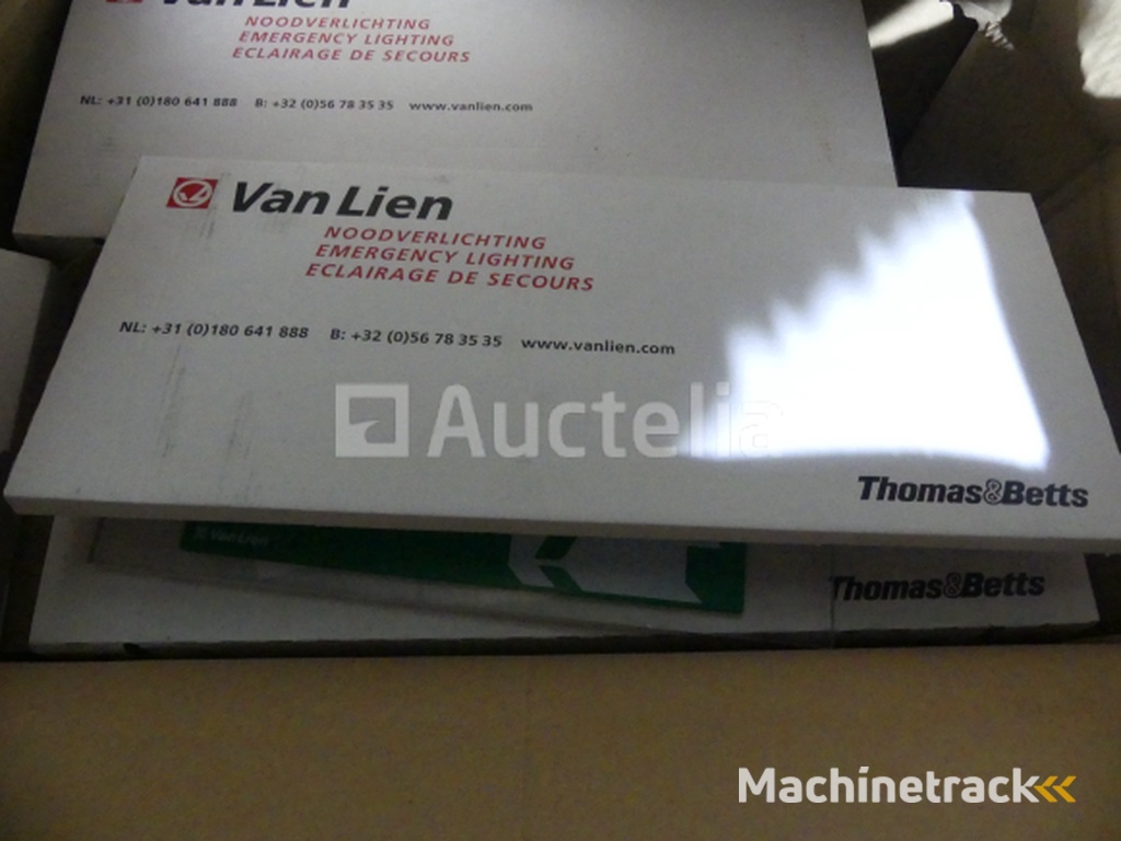 REF:Midi - Pal 4 - Set van diverse elektrische apparatuur