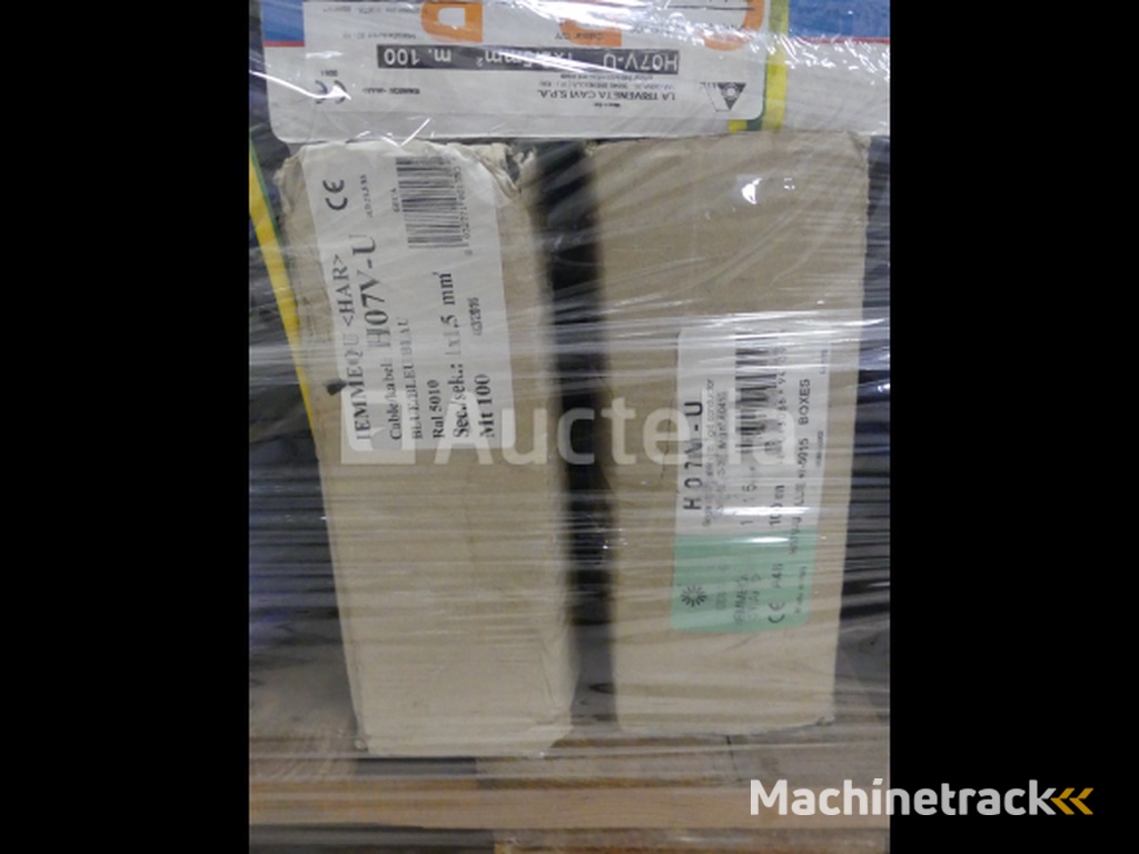 Set van verschillende elektrische kabelspoelen