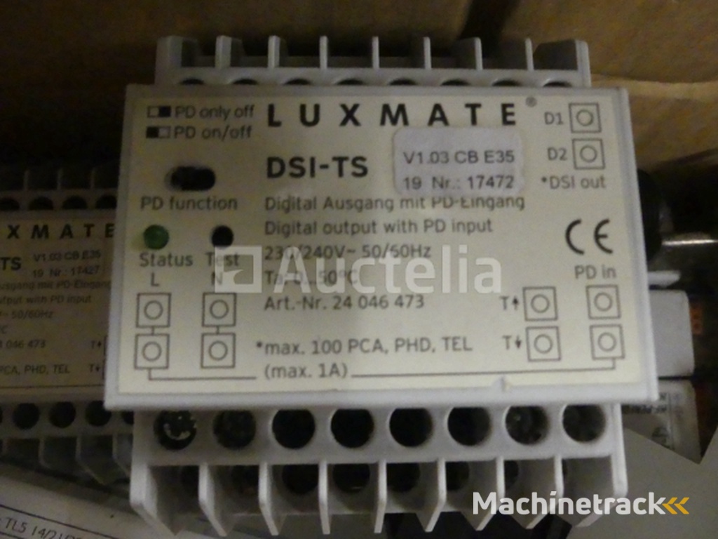 Diverse elektrische apparatuur set