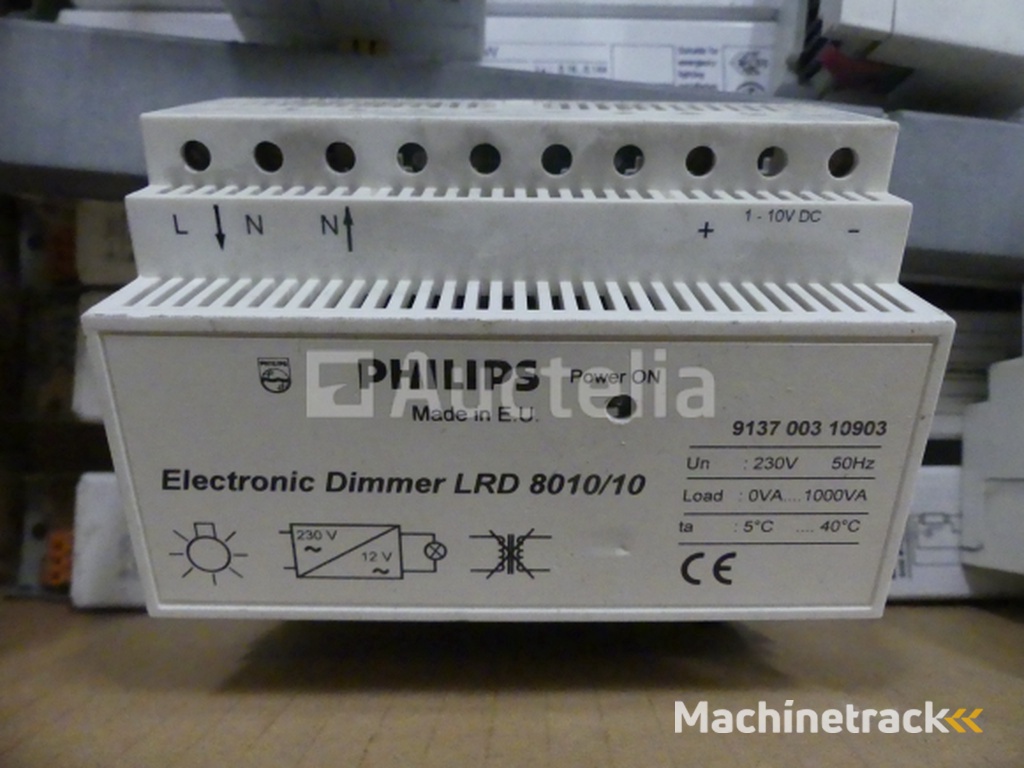 Diverse elektrische apparatuur set