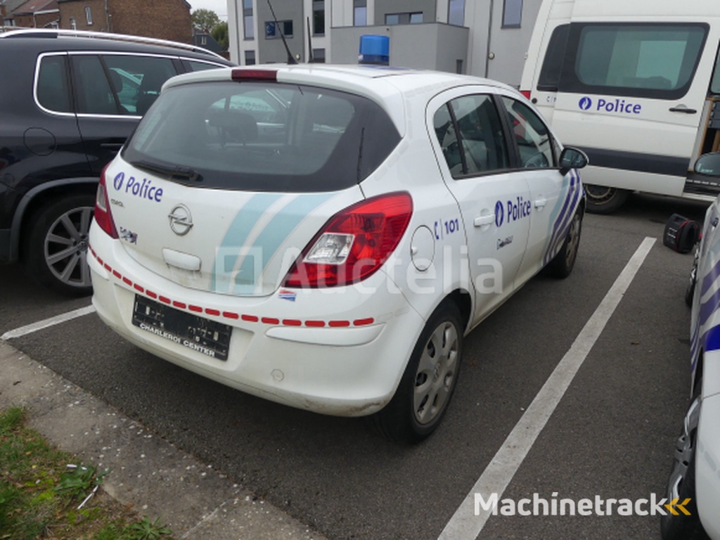 Mixed car Opel Corsa (2014-106.163 km-VIN:W0L0SDL68E4250631)
