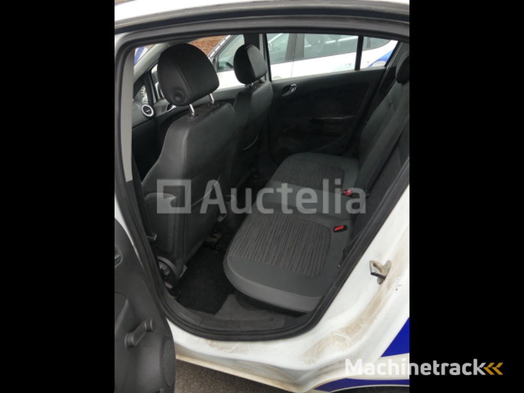 Mixed car Opel Corsa (2014-106.163 km-VIN:W0L0SDL68E4250631)