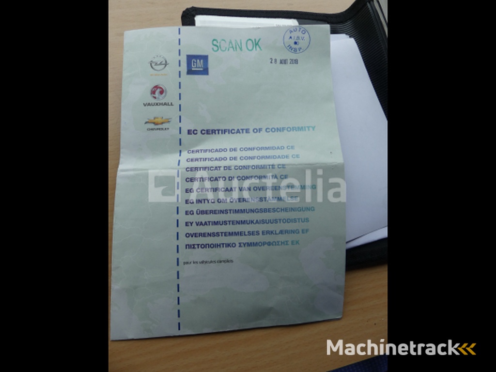 Mixed car Opel Corsa (2014-106.163 km-VIN:W0L0SDL68E4250631)