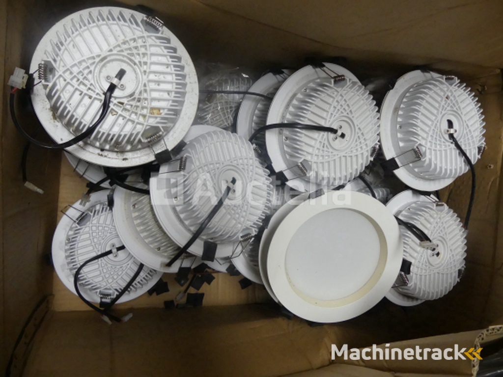 Set van diverse inbouwspots + kabelbalans