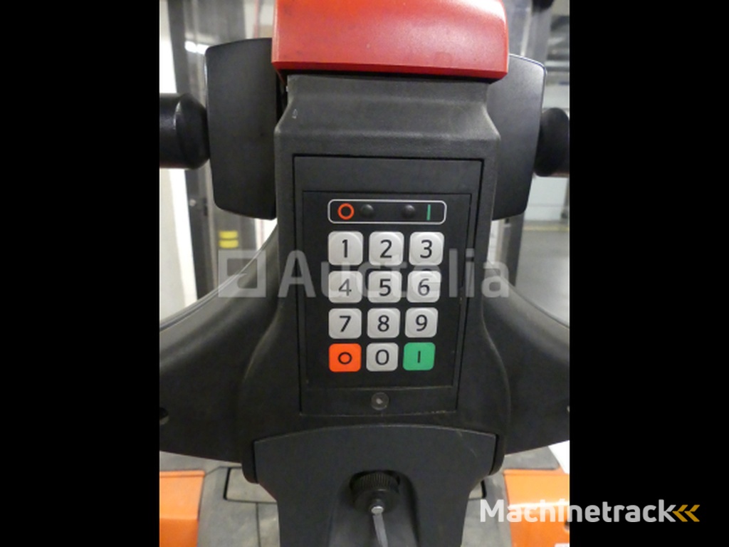 REF:2245.18.36 - BT Staxio SWE120 L electric stacker