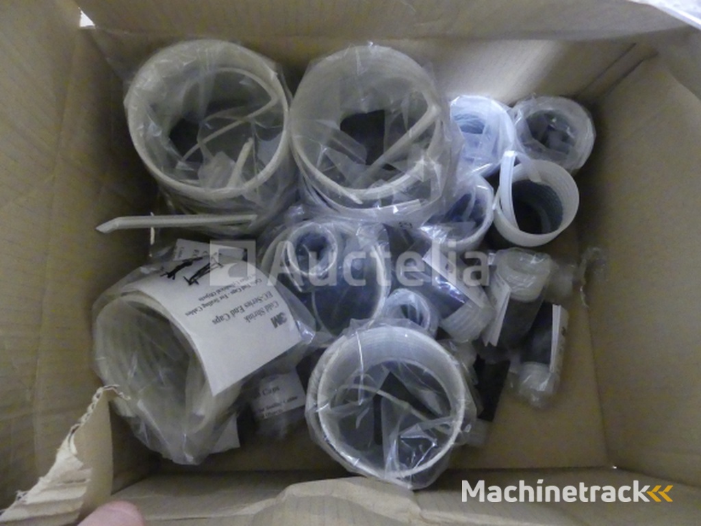 REF:EMAC - Pal 6 - Kit voor hardware en diverse uitrusting