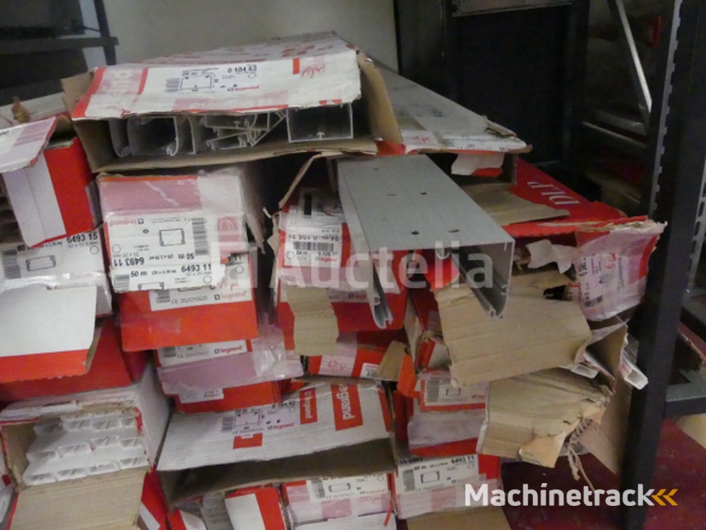 REF:Midi - Pal 1 fluo - Set kanalen, ellebogen en accessoires