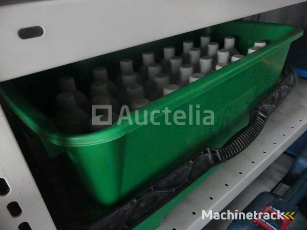 220 x 500 ml canisters of Alpheios Polacid stainless steel surface detergent