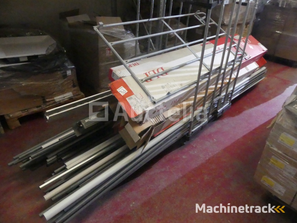 Set kanalen, PVC buizen en diverse accessoires