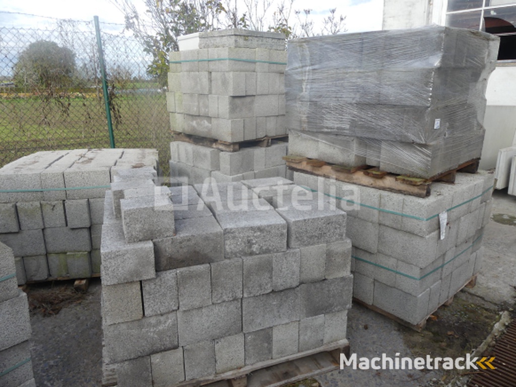 860 massieve blokblokken